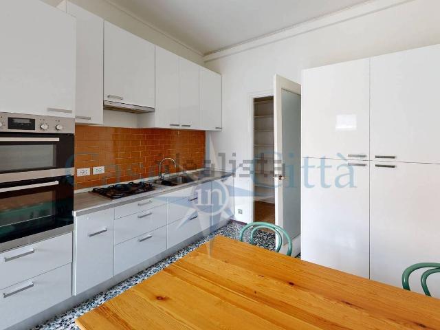 Appartamento in affitto di 74 m² in Via Caccialepori