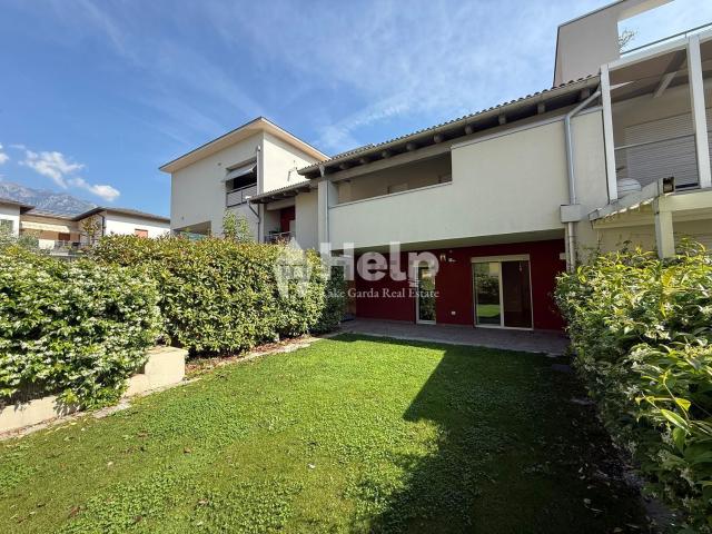 Appartamento in affitto di 74 m² in Via Ippolito Pederzolli