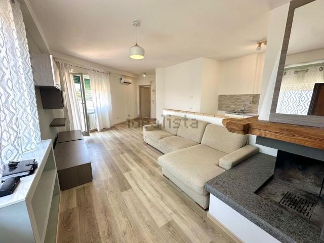 Appartamento in affitto di 74 m² in Via Silvestri, 226
