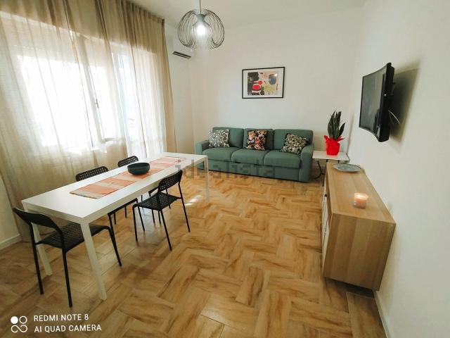 Appartamento in affitto di 74 m² in Via Nora