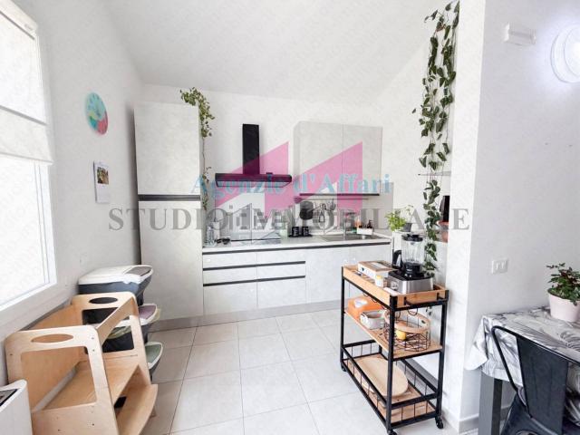 Appartamento in affitto di 74 m² in Via Risorgimento, 5