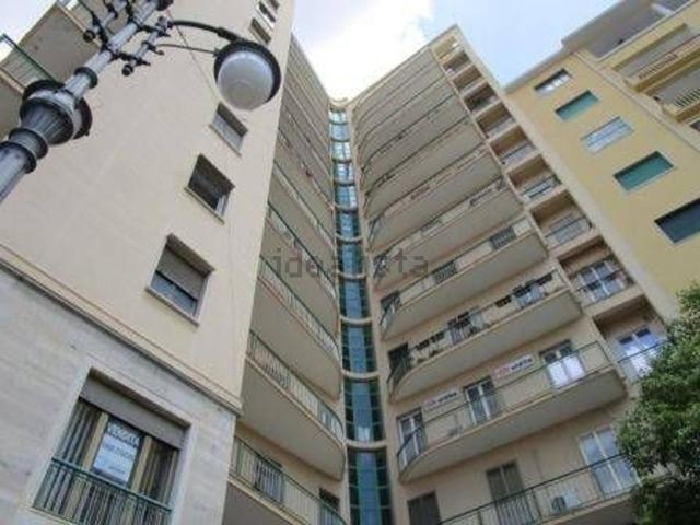 Appartamento in affitto di 75 m² in Piazza Cesare Battisti