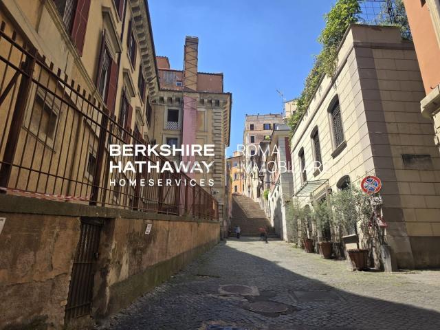 Appartamento in affitto di 75 m² in Piazza della Rovere