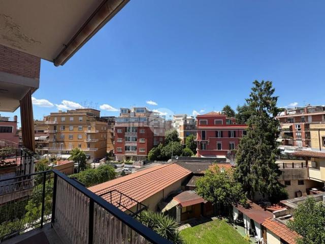 Appartamento in affitto di 75 m² in Via Trionfale