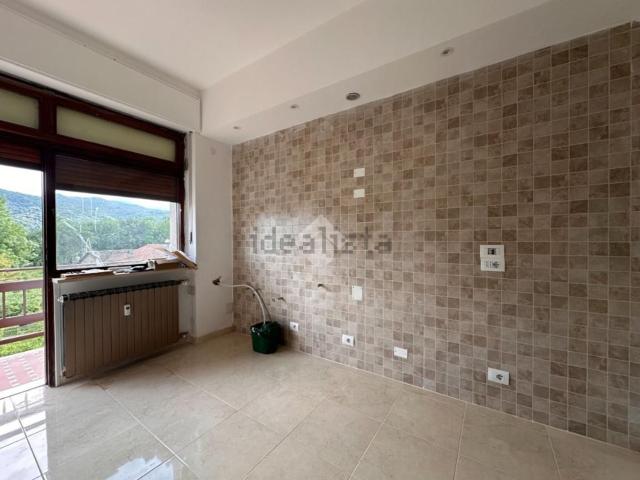 Appartamento in affitto di 75 m² in Via Villa, 126