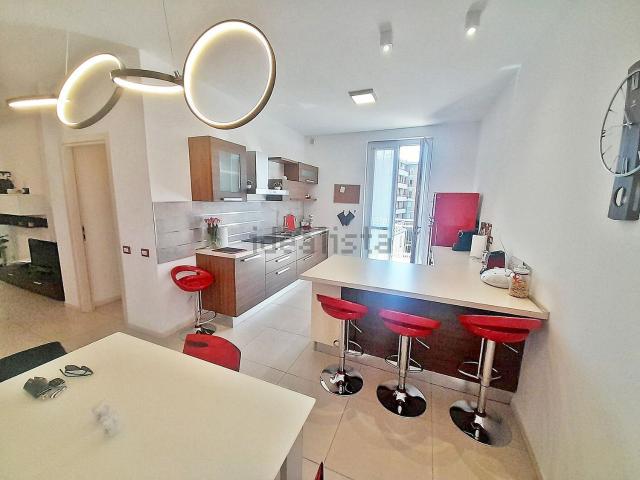 Appartamento in affitto di 75 m² in Via Vittorio Veneto