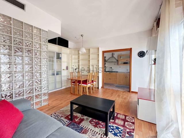 Appartamento in affitto di 75 m² in Via Voghera, 11