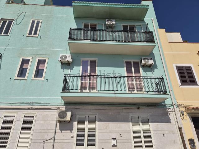 Appartamento in affitto di 75 m² in Via Xifonia, 311