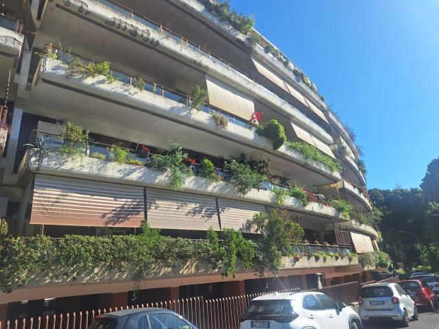 Appartamento in affitto di 75 m² in Via Andrea del Castagno, 68