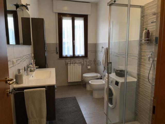 Appartamento in affitto di 75 m² in Via Argine Ducale