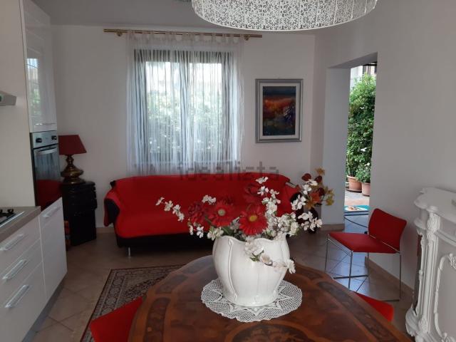 Appartamento in affitto di 75 m² in Via Bettolino, 5