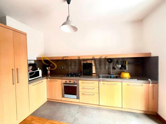 Appartamento in affitto di 75 m² in Via Capo Palinuro, 3