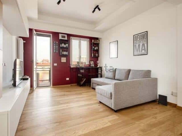 Appartamento in affitto di 75 m² in Via Conte Suardi, 62