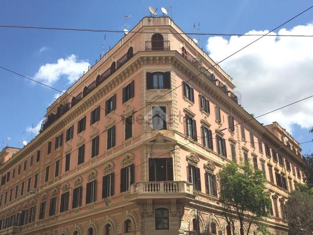 Appartamento in affitto di 75 m² in Via dei Gracchi, 6