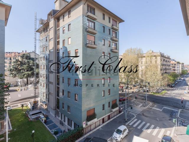 Appartamento in affitto di 75 m² in Via dei Praga Emilio e Marco, 10