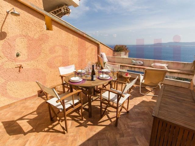 Appartamento in affitto di 75 m² in Via del Sole, 74