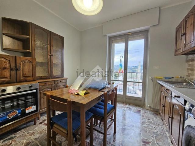Appartamento in affitto di 75 m² in Via del Soprano, 61