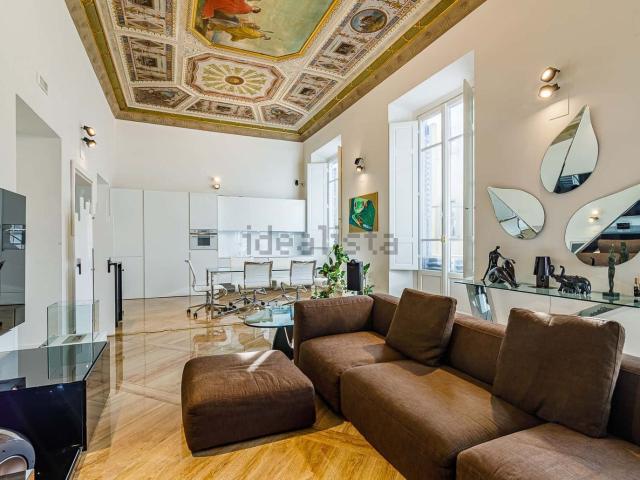 Appartamento in affitto di 75 m² in Via della Scala, 50