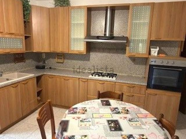 Appartamento in affitto di 75 m² in Via Don Enrico Cazzaniga, 2