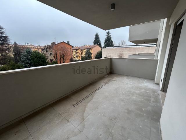 Appartamento in affitto di 75 m² in Via Ettore Nadalini