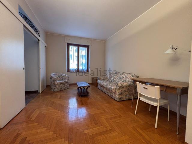 Appartamento in affitto di 75 m² in Via Francesco Martinengo, 26