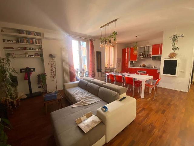 Appartamento in affitto di 75 m² in Via Giulio Uberti, 5