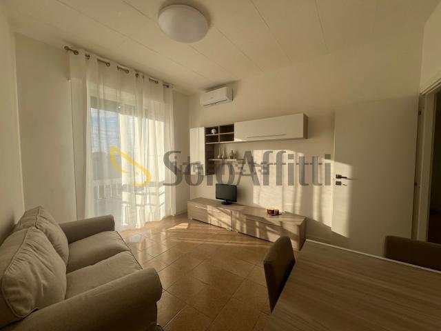 Appartamento in affitto di 75 m² in Via IV Novembre, 30