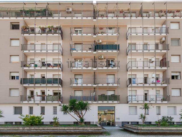 Appartamento in affitto di 75 m² in Via Lanfranco della Pila, 57