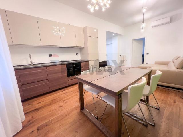 Appartamento in affitto di 75 m² in Via Luciano Manara, 17