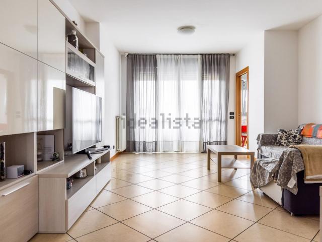 Appartamento in affitto di 75 m² in Via Lucio Giunio Columella, 8