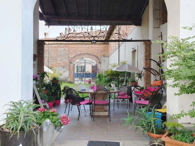 Appartamento in affitto di 75 m² in Via Mandelli, 22