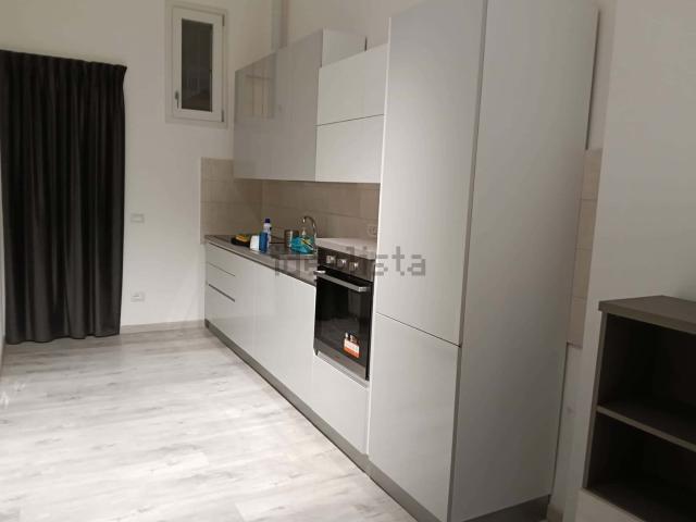 Appartamento in affitto di 75 m² in Via Maurizio Bufalini, 30