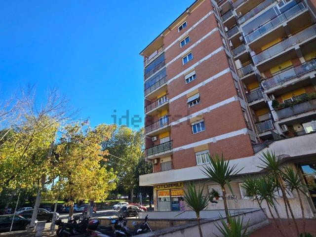Appartamento in affitto di 75 m² in Via Morandi Rodolfo, 3