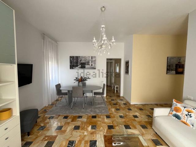 Appartamento in affitto di 75 m² in Via Onorato Balzac, 4