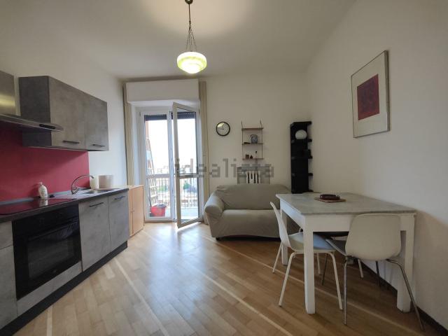 Appartamento in affitto di 75 m² in Via Paolo Bassi, 1