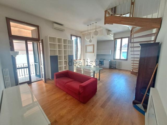 Appartamento in affitto di 75 m² in Via Pietro da Cortona, 18