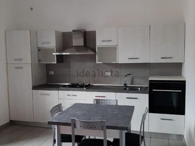 Appartamento in affitto di 75 m² in Via Presolana