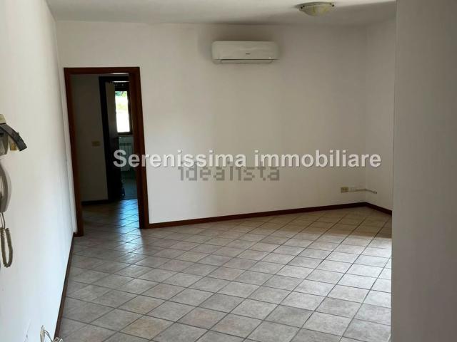 Appartamento in affitto di 75 m² in Via Roma