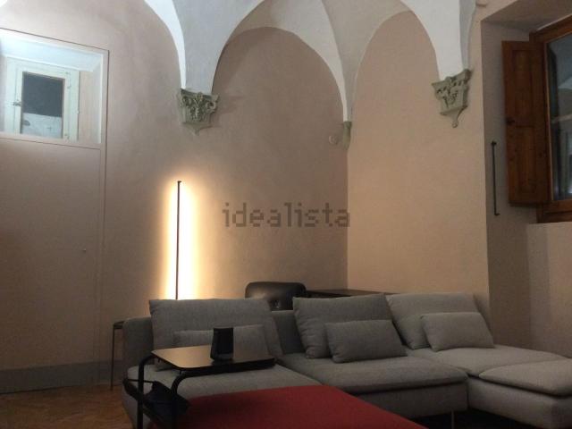 Appartamento in affitto di 75 m² in Via San Niccolò, 20