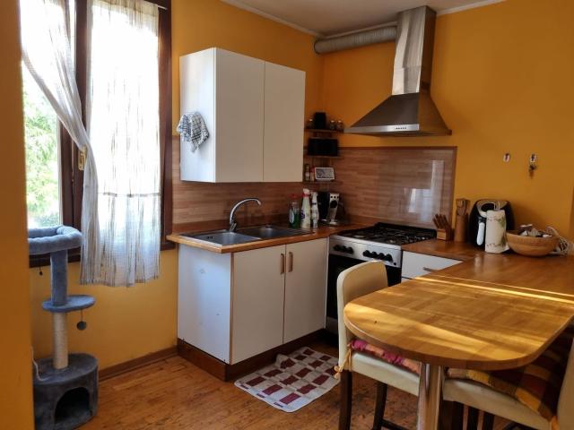 Appartamento in affitto di 75 m² in Via Savonarola