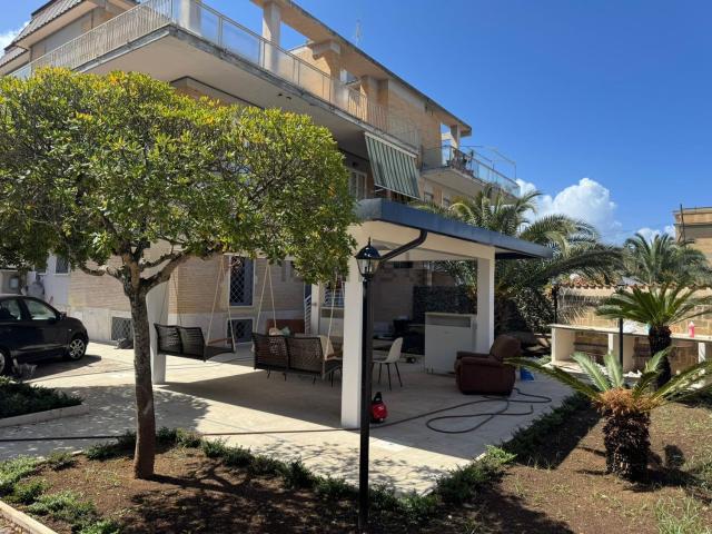 Appartamento in affitto di 75 m² in Viale Onda Marina, 23