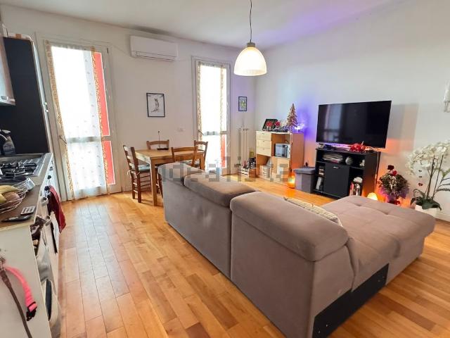 Appartamento in affitto di 75 m² in Viale della Resistenza, 23