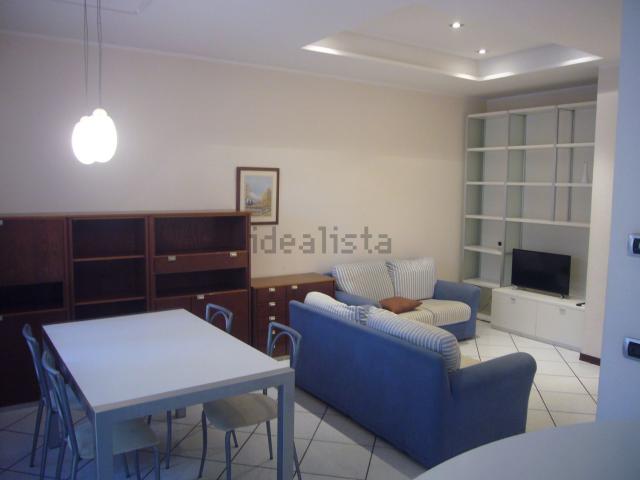 Appartamento in affitto di 75 m² in Viale Trento, 49