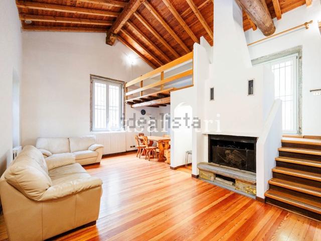 Appartamento in affitto di 76 m² in Borgo Canale, 100