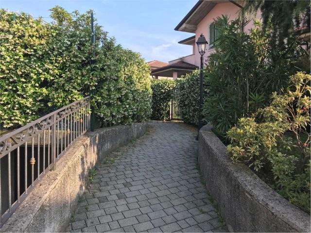 Appartamento in affitto di 76 m² in Via Bruno Carnini, 8