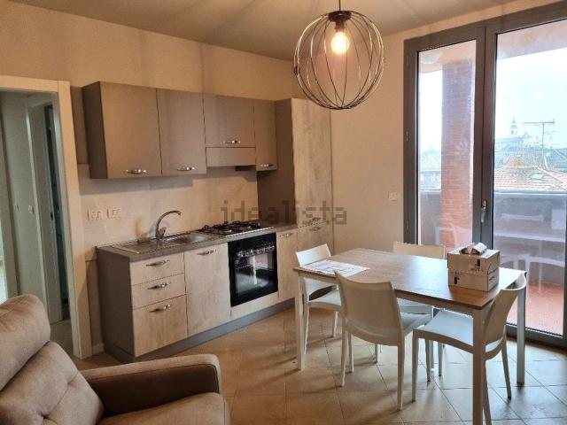 Appartamento in affitto di 76 m² in Via C. Aroldi, 44