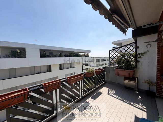 Appartamento in affitto di 76 m² in Via Forlanini