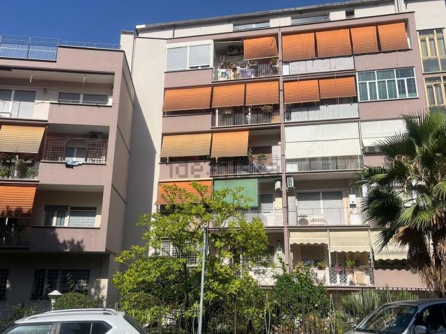 Appartamento in affitto di 76 m² in Via Gaspara Stampa
