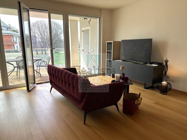 Appartamento in affitto di 76 m² in Via Stresa, 22