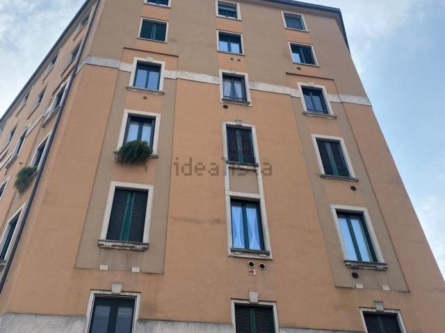Appartamento in affitto di 76 m² in Viale Umbria